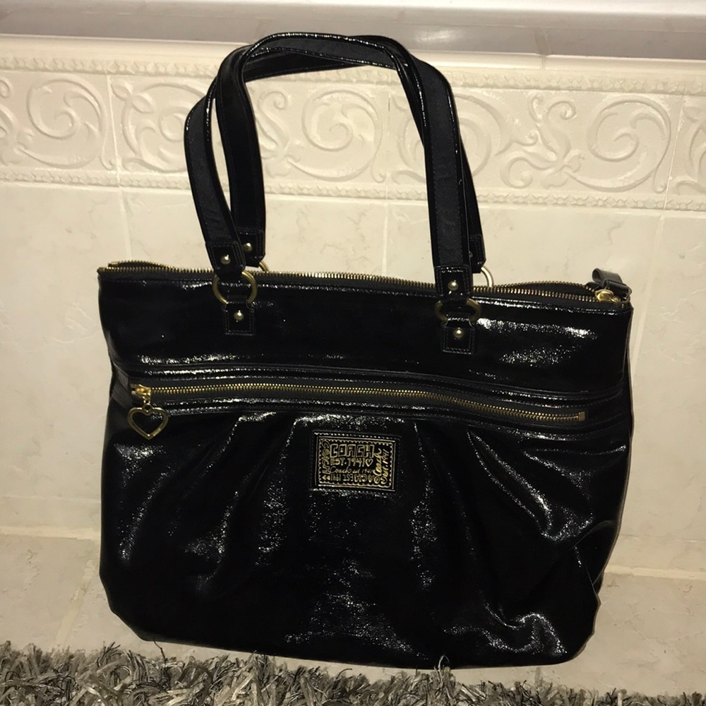 GENTLY USED BLACK COACH TOTE
